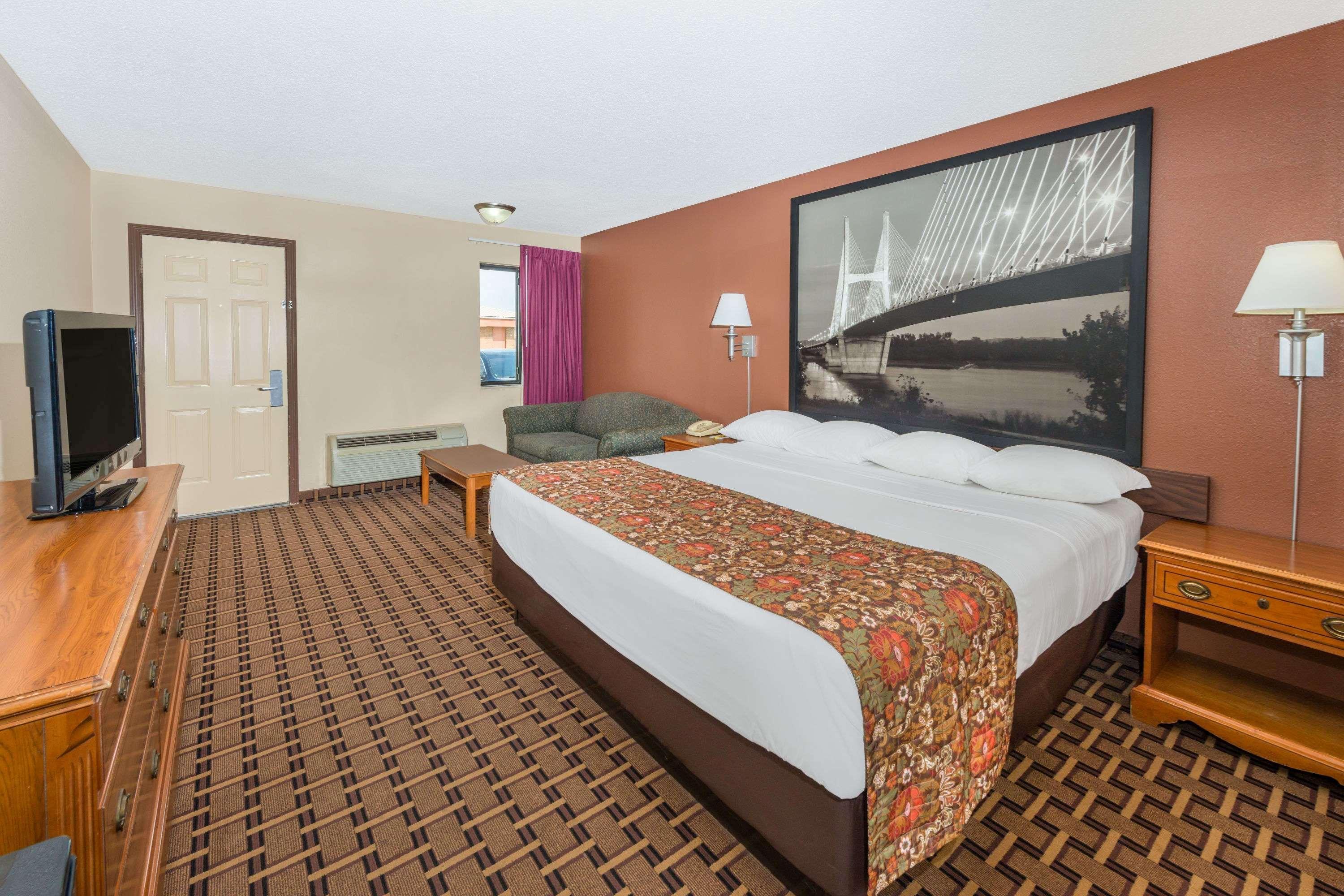Super 8 By Wyndham Charleston Sikeston East Mo Motel Buitenkant foto