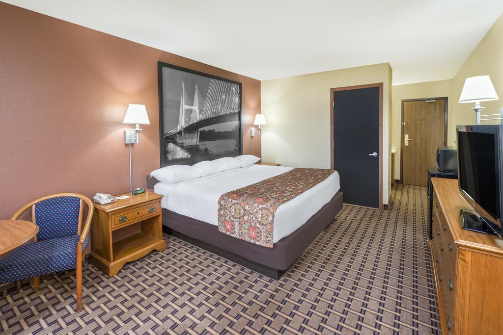 Super 8 By Wyndham Charleston Sikeston East Mo Motel Buitenkant foto